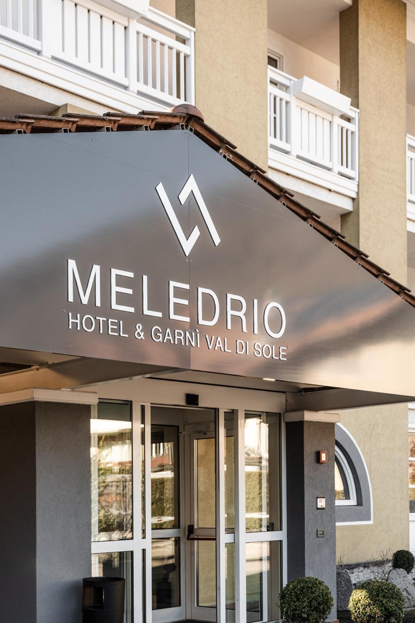 Hotel Garni Meledrio Dimaro Exterior foto