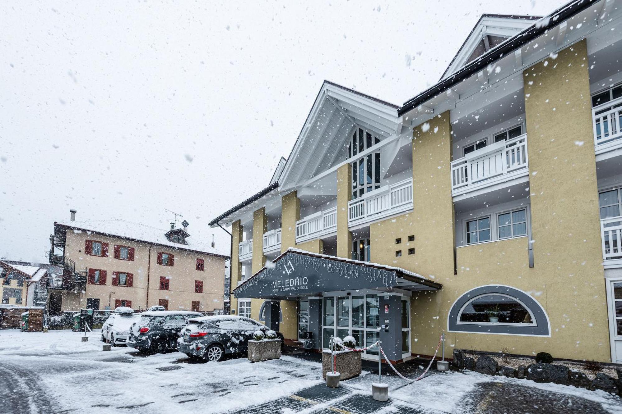 Hotel Garni Meledrio Dimaro Exterior foto